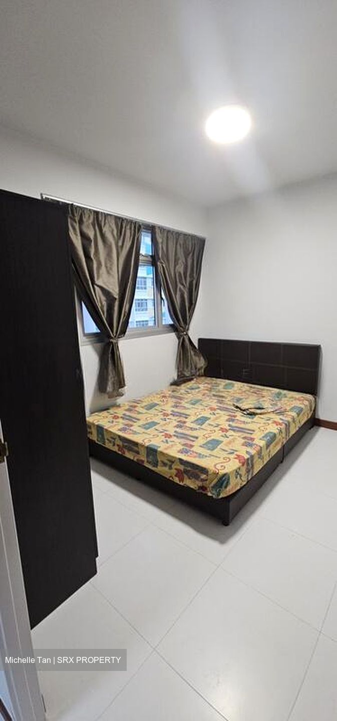 Sengkang West Way (Sengkang),  #565923931
